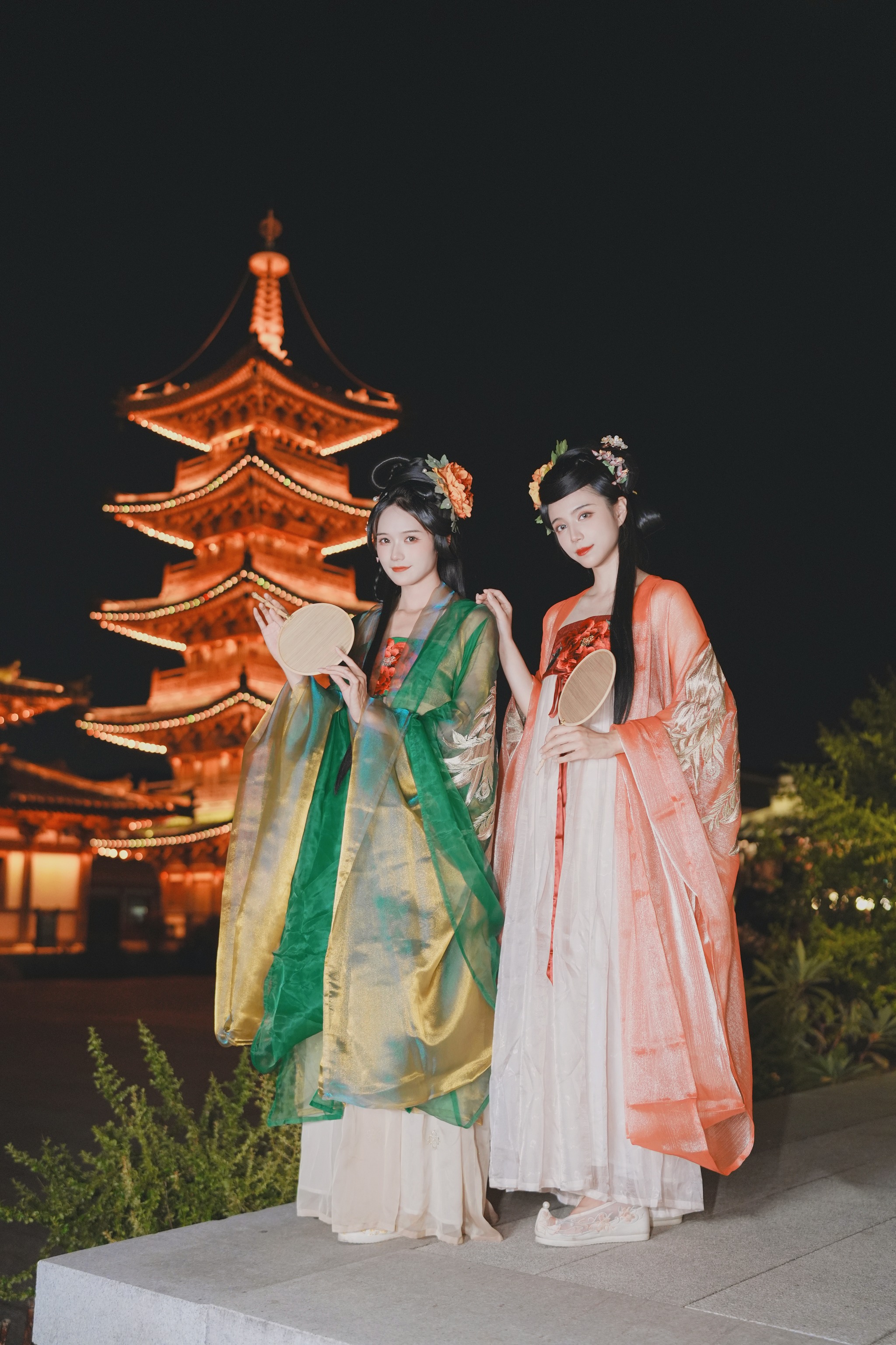 兔子Zzz不吃胡萝卜 - NO.140 贰加六 - 夜游灯会[33P]-XikXak